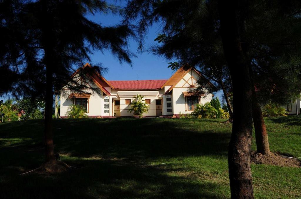 缅都文酒店 Naypyidaw 外观 照片
